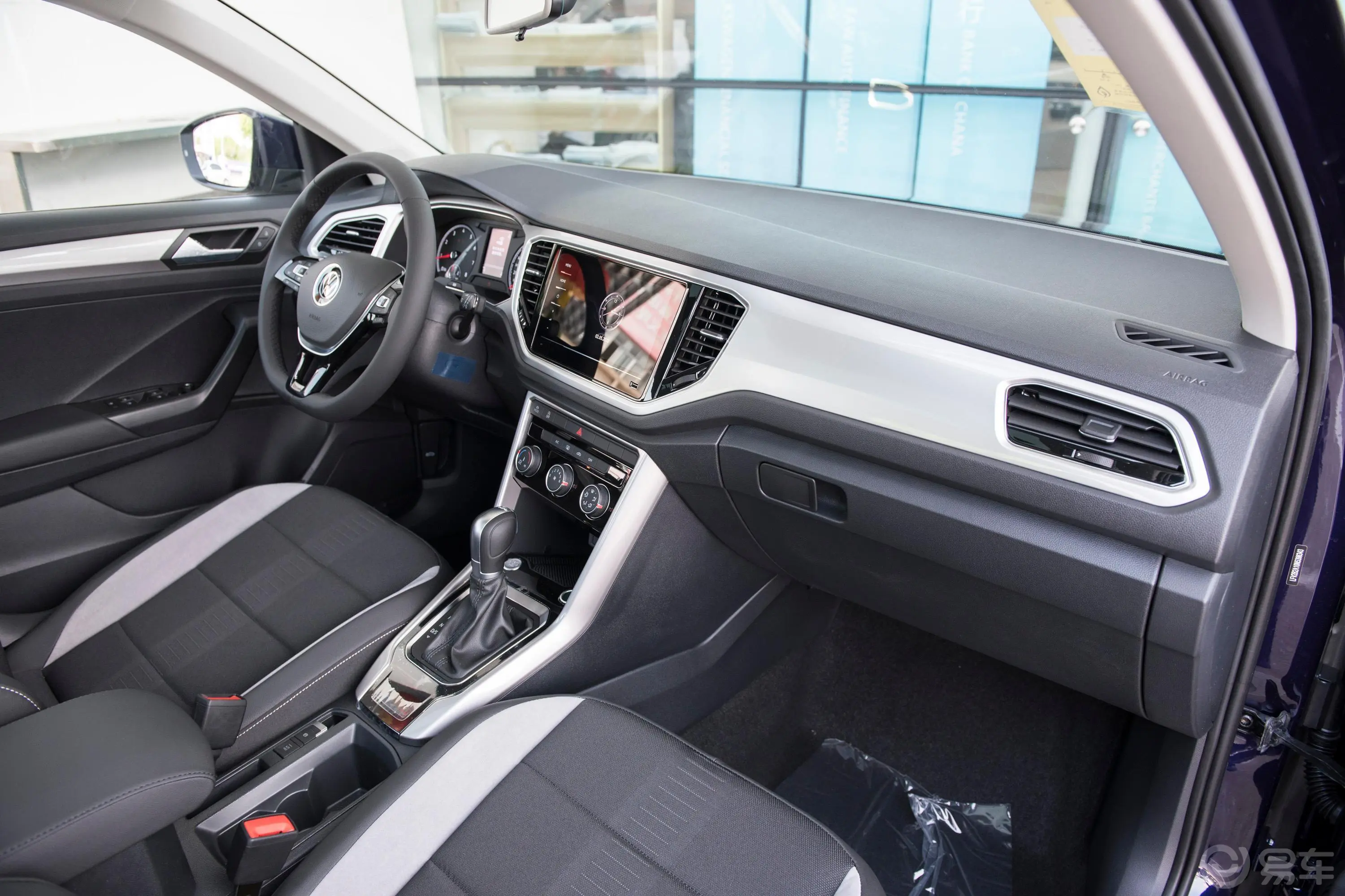 探歌280TSI 精英PLUS版内饰全景副驾方向