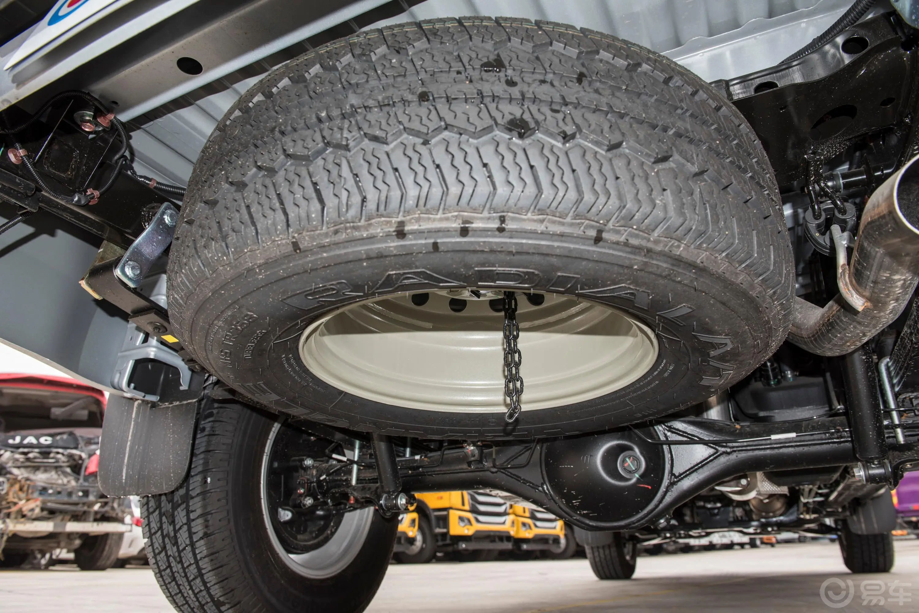 瑞迈2.8T 两驱长轴舒享版 柴油备胎