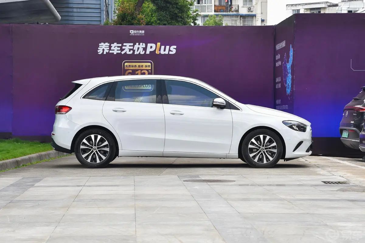 奔驰B级改款 B200 动感型外观