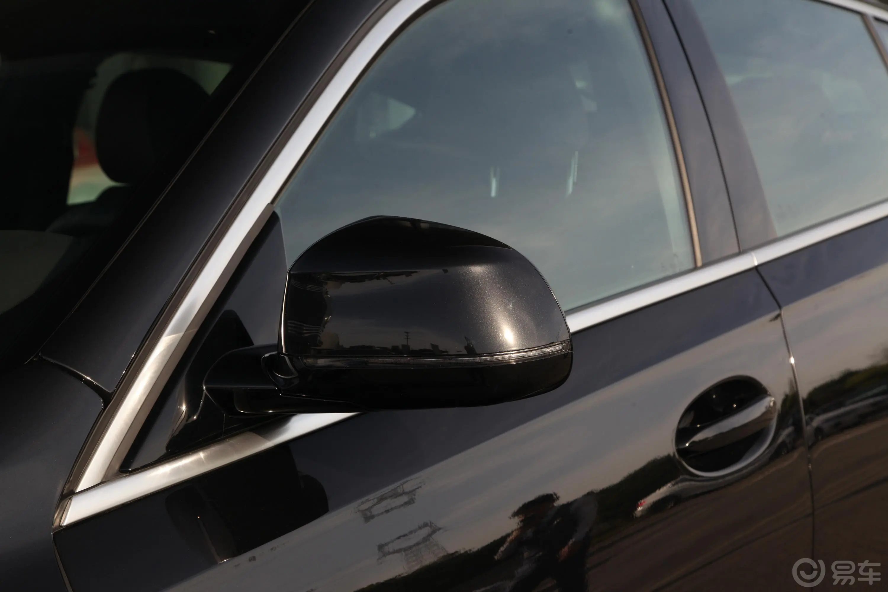 宝马X6xDrive30i M运动套装主驾驶后视镜背面