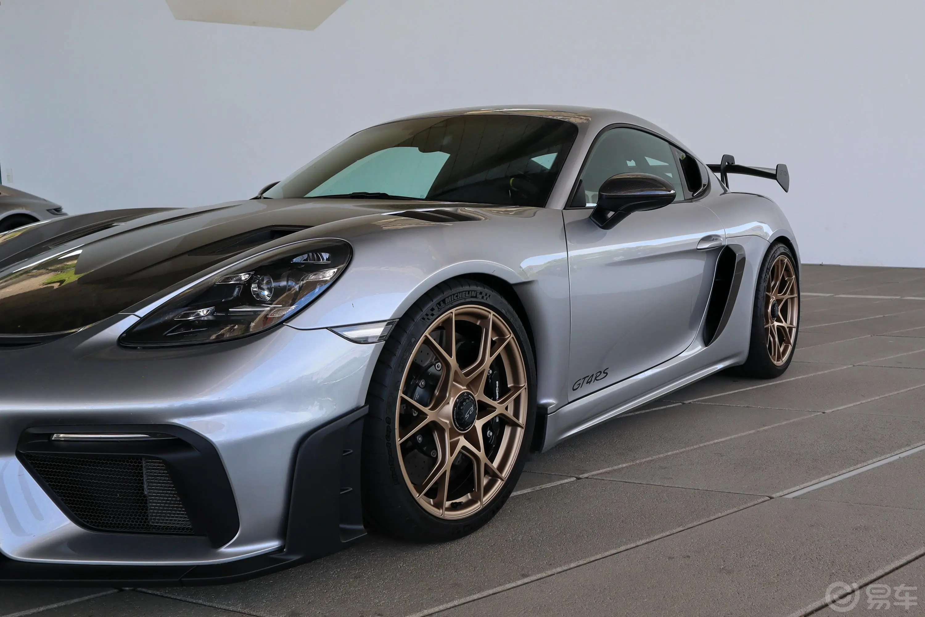 保时捷718Cayman GT4 RS 4.0L外观细节