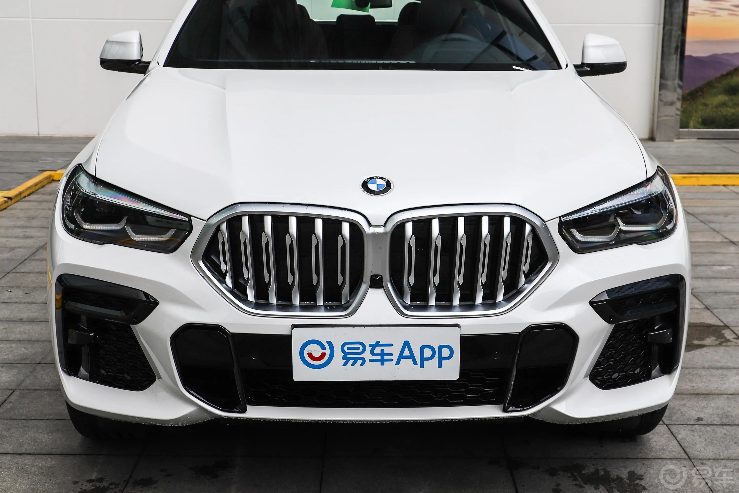 宝马X6xDrive30i M运动套装外观