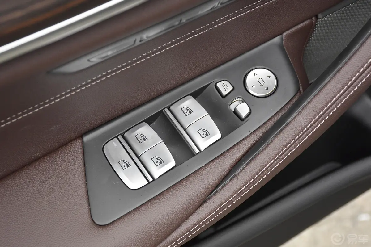 宝马5系改款二 530Li 尊享型 豪华套装车窗调节整体