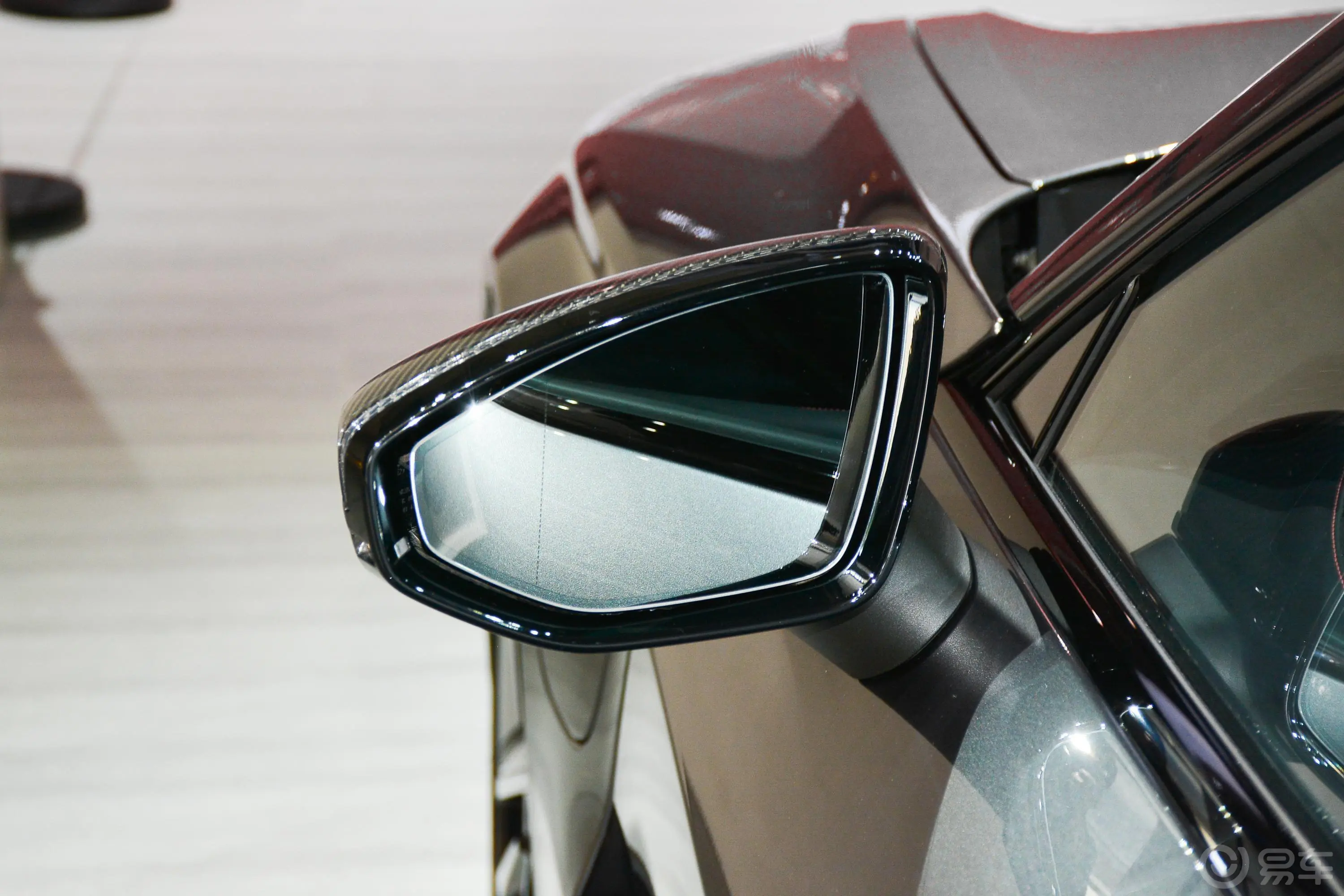 奥迪RS e-tron GT顶配版外观