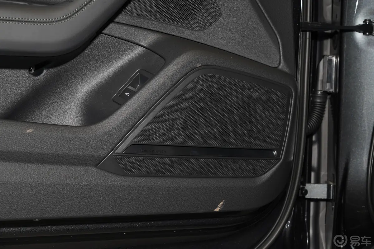 奥迪A6L45 TFSI quattro 尊享动感型音响和品牌