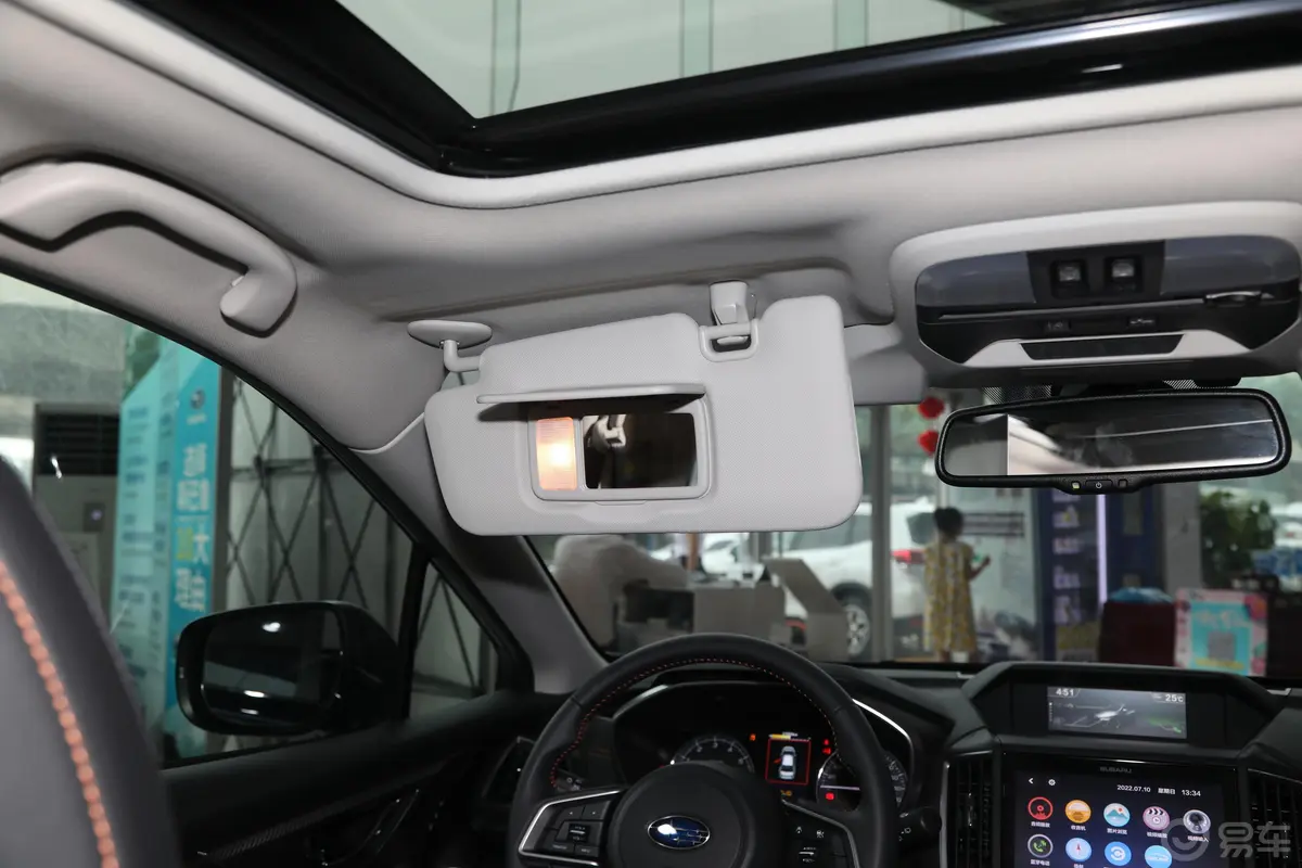 斯巴鲁XV2.0i AWD豪华版EyeSight驾驶位遮阳板