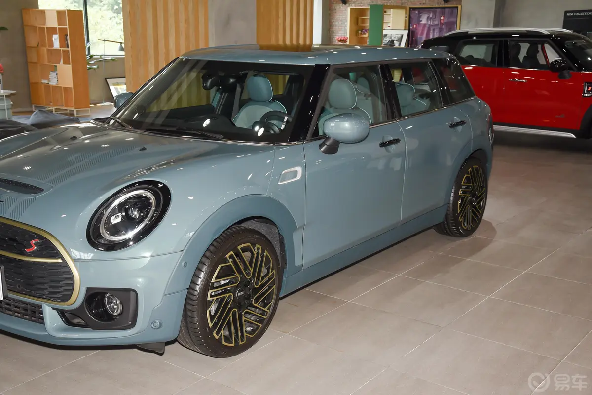 MINI CLUBMAN2.0T COOPER S 自在特别版外观