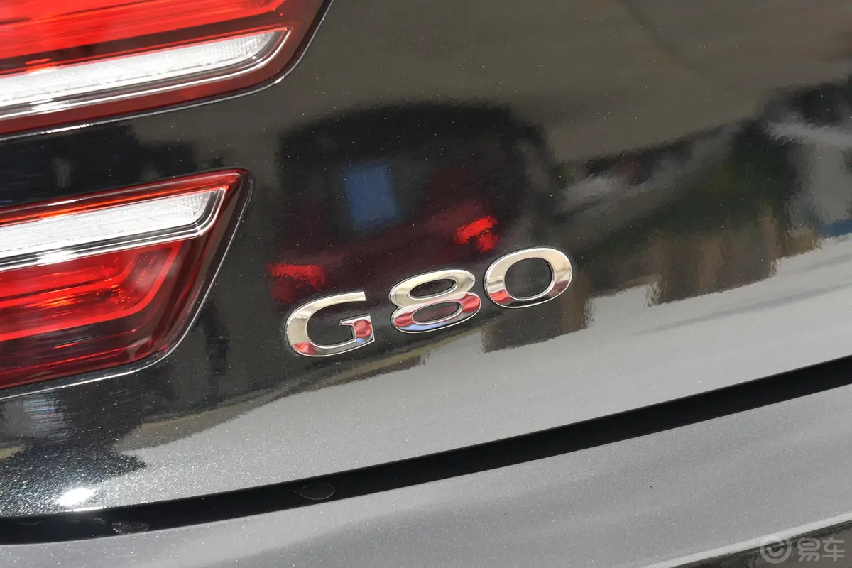 捷尼赛思G802.5T 两驱豪华版外观细节