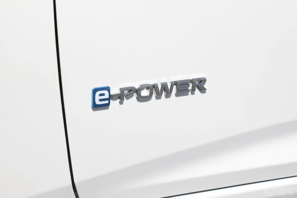 轩逸e-POWER 全电驱大屏版外观