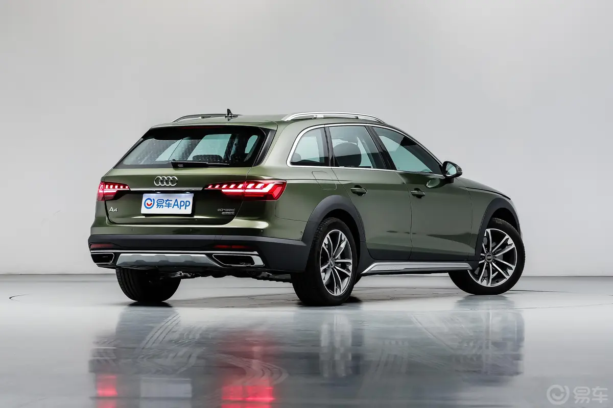 奥迪A4(进口)allroad quattro侧后45度车头向右水平