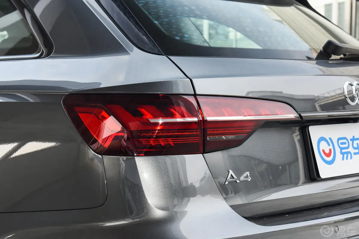 奥迪A4(进口)Avant 40 TFSI 时尚动感型外观灯组