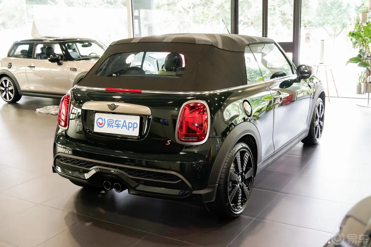 MINI CABRIO2.0T COOPER S CABRIO 执迷特别版外观细节