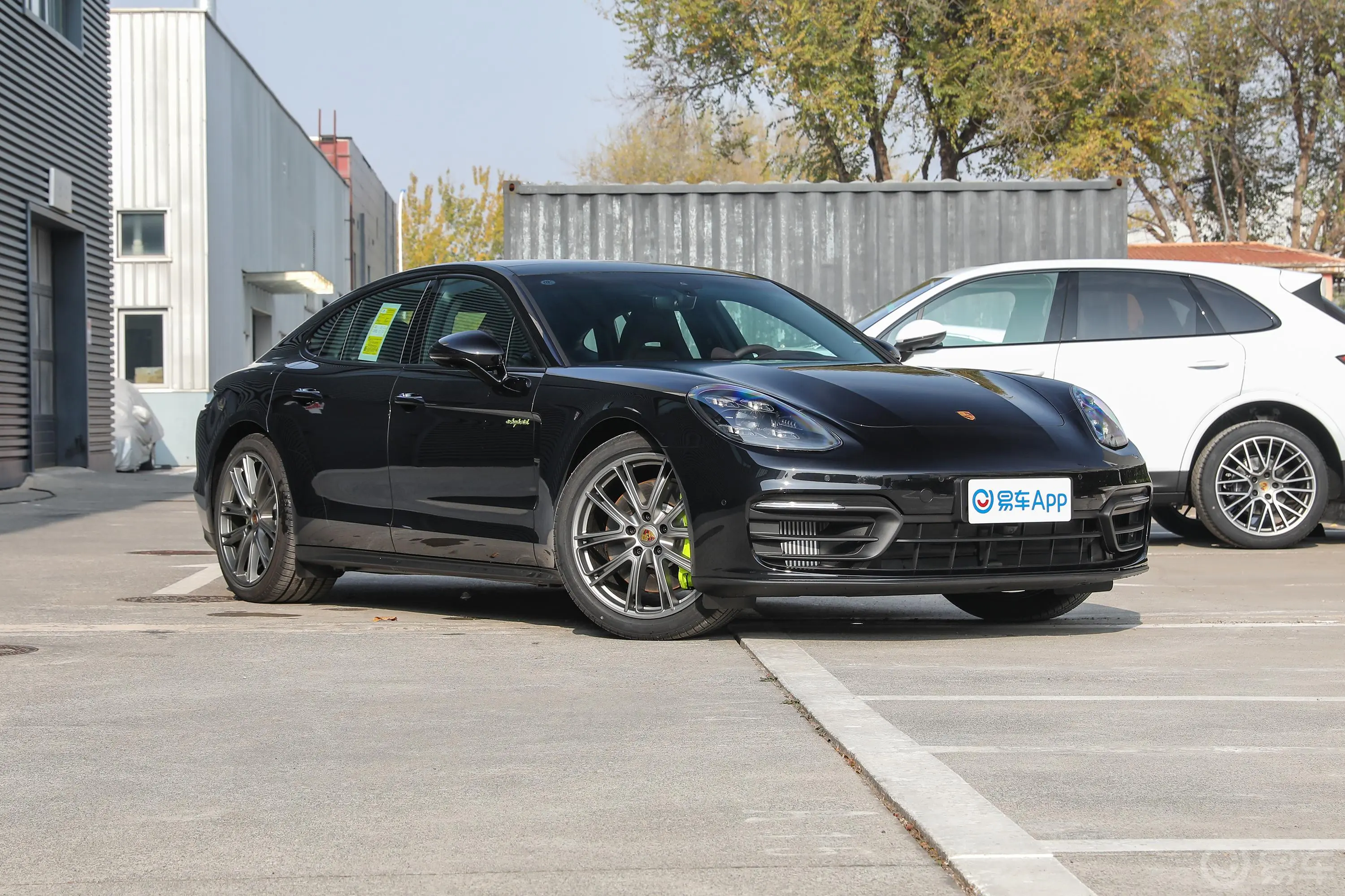 Panamera E-HybridPanamera 4 2.9T侧后45度车头向右水平