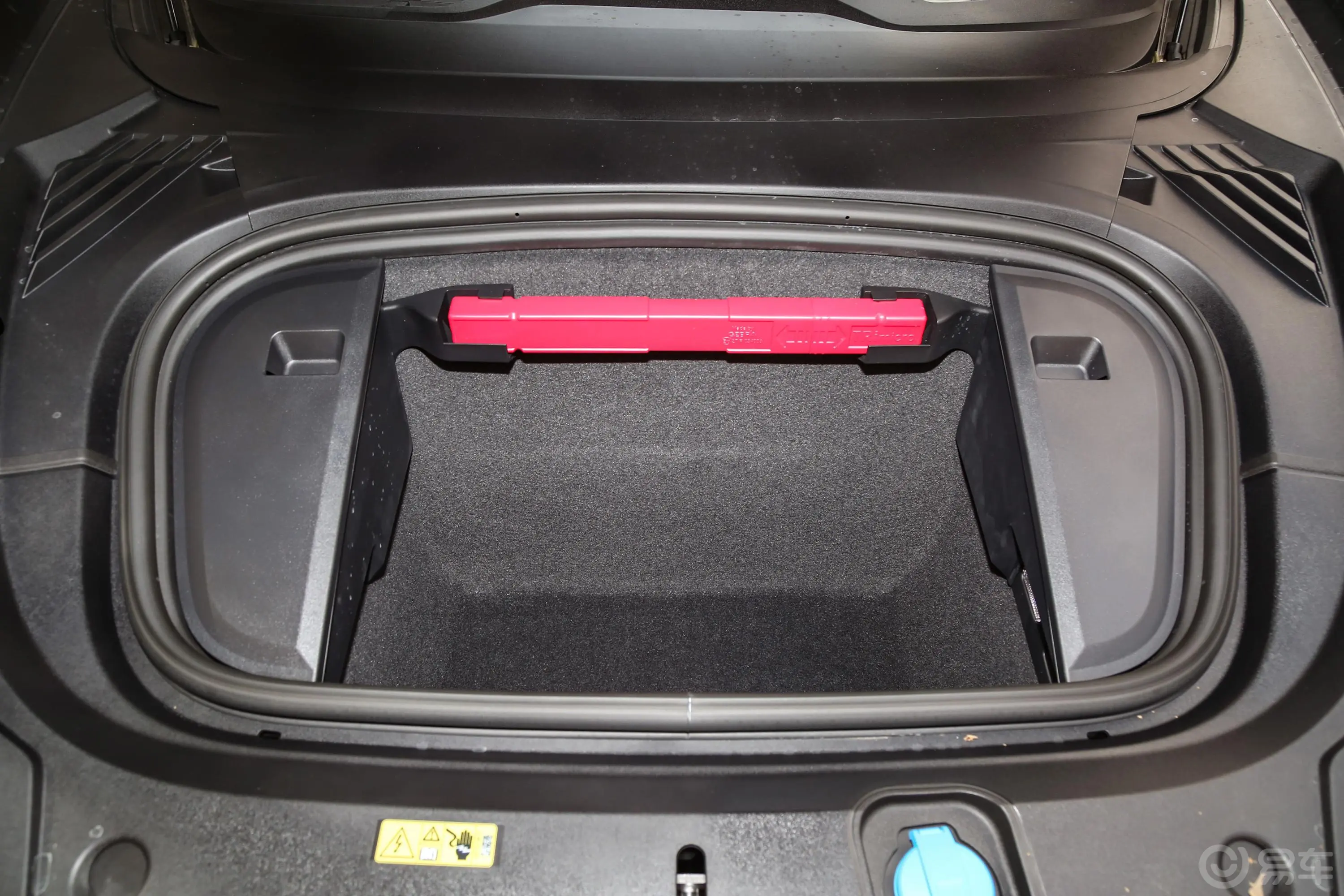 奥迪RS e-tron GT495km动力底盘
