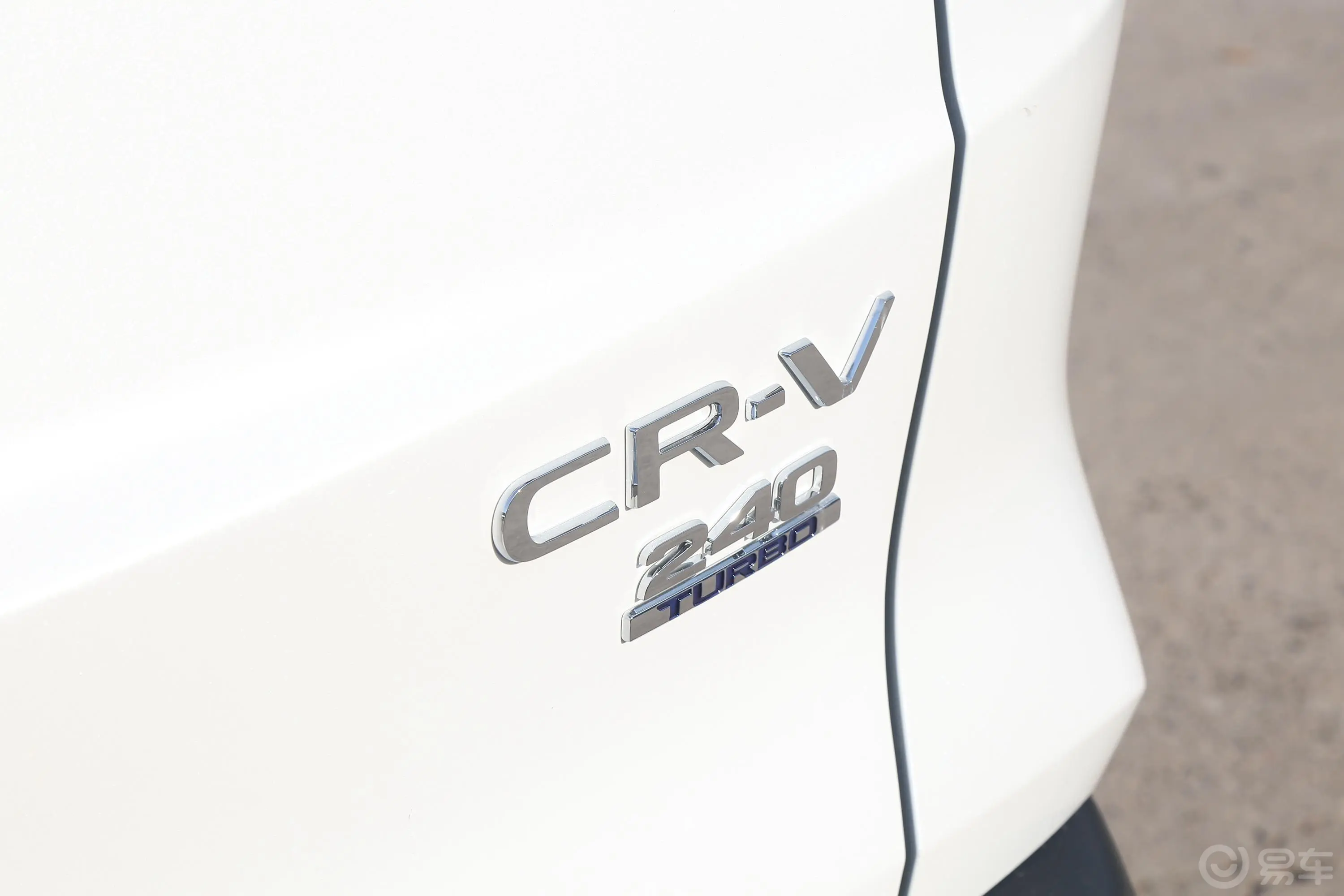 本田CR-V240TURBO 四驱尊耀版 5座外观细节