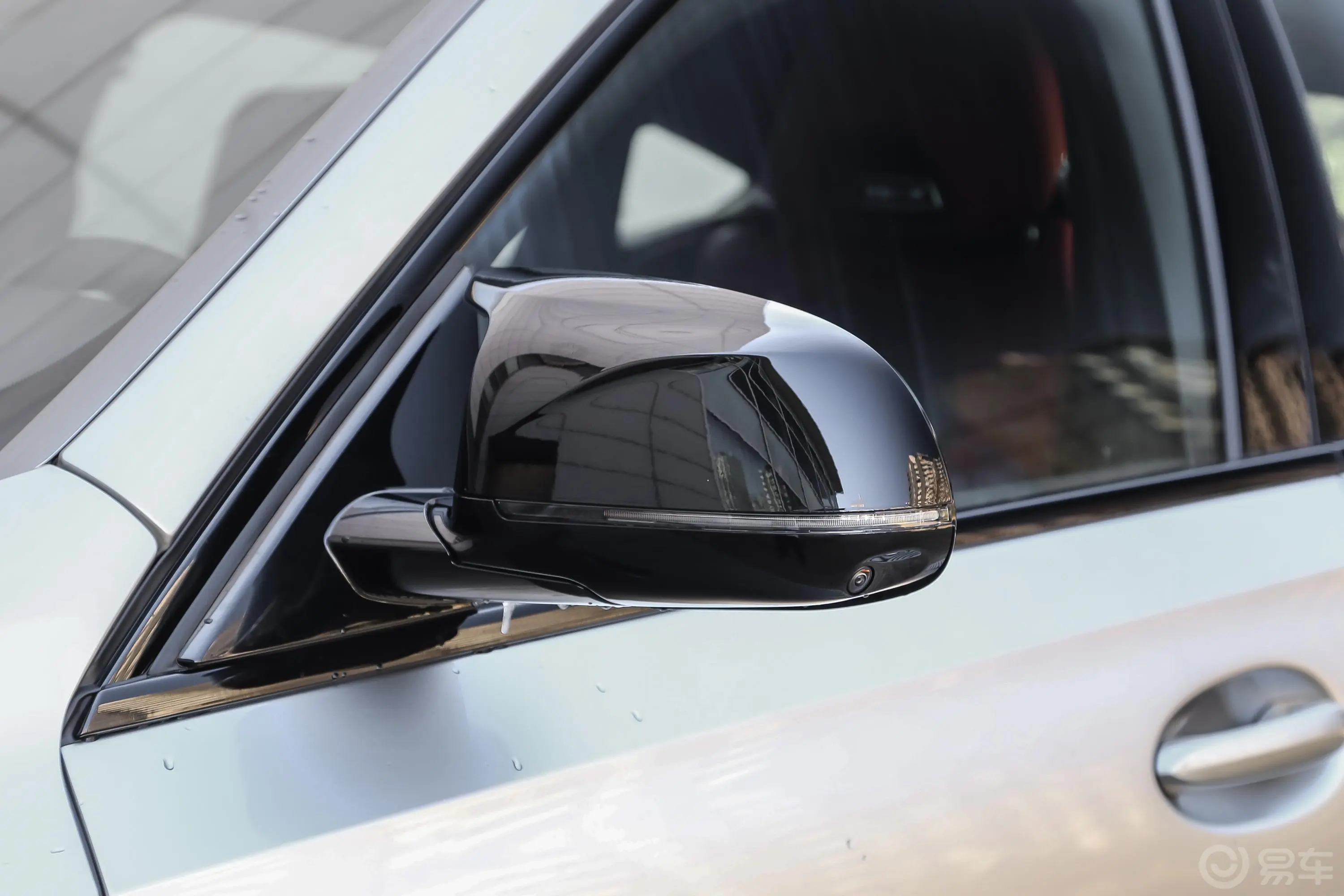 宝马X6 M50周年版 X6 M主驾驶后视镜背面