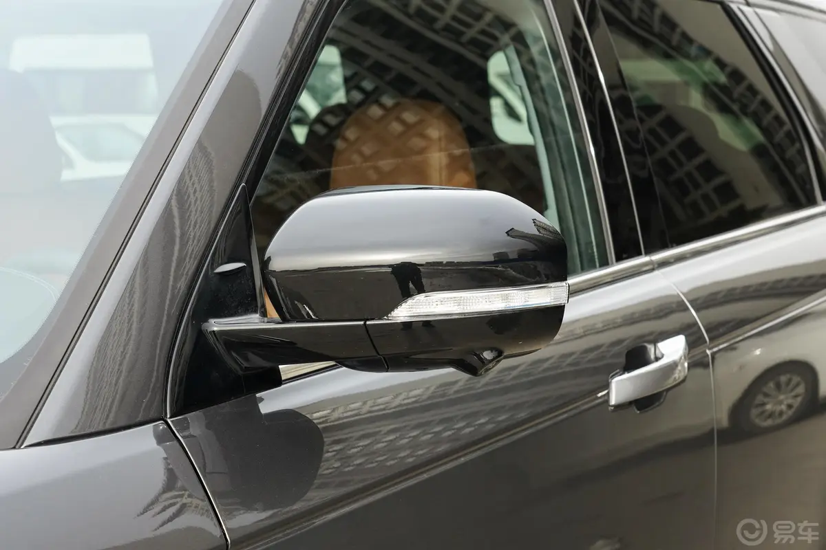长安CS95PLUS 2.0T 四驱尊贵型主驾驶后视镜背面