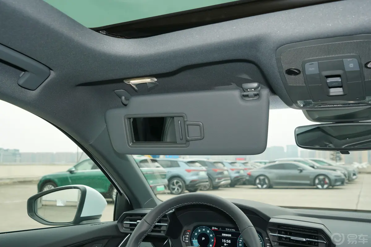 奥迪A3Sportback 35 TFSI 时尚运动型驾驶位遮阳板