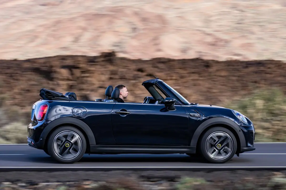 MINI CABRIO