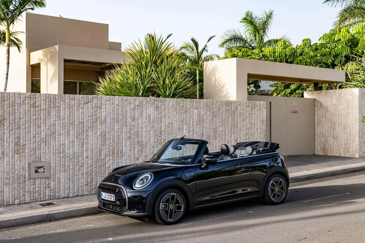 MINI CABRIO