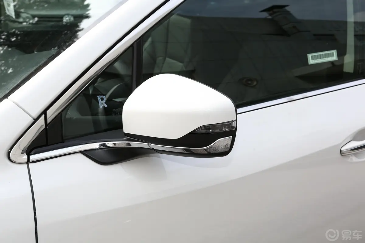 傲虎2.5i AWD运动版EyeSight主驾驶后视镜背面