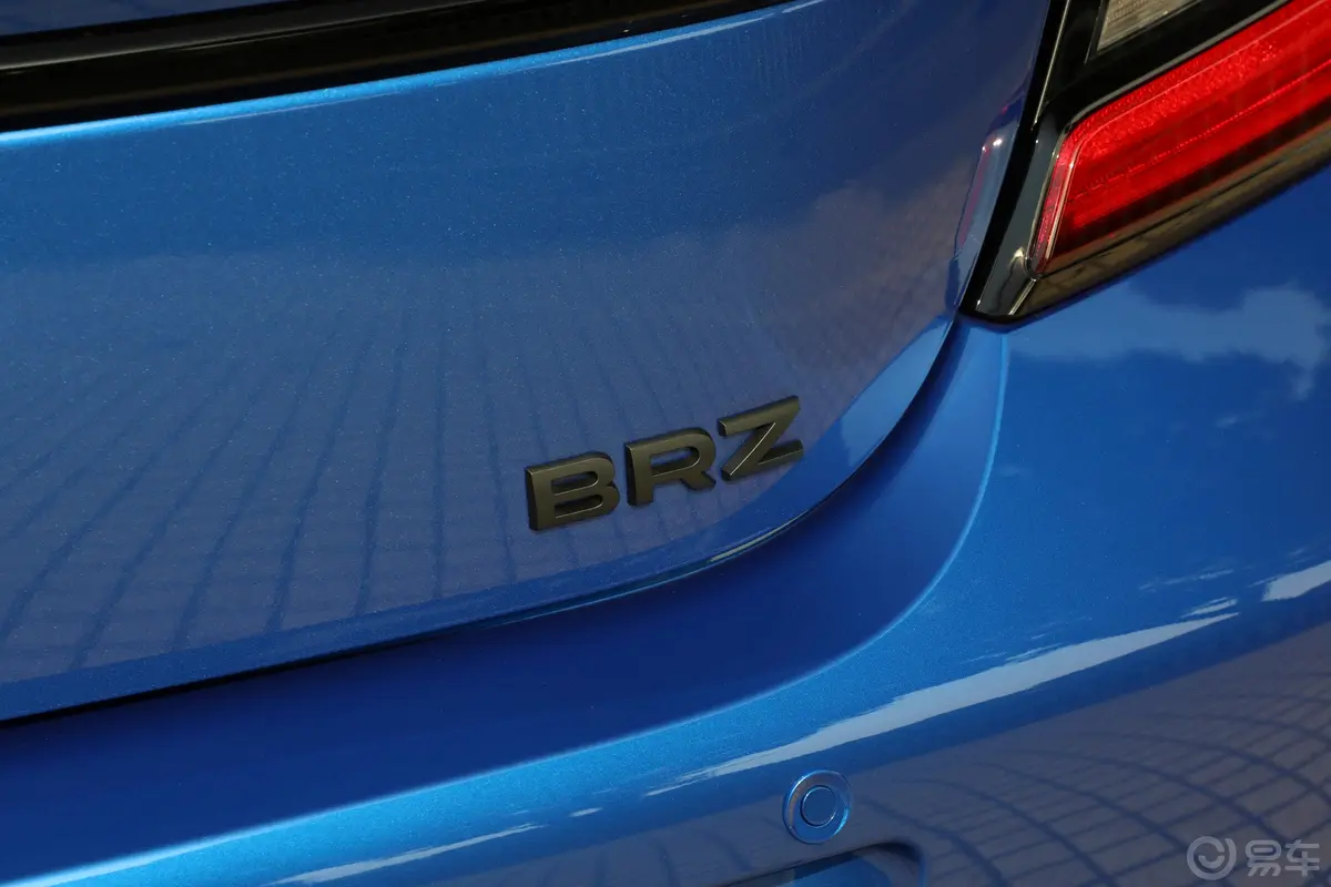 斯巴鲁BRZ10周年纪念版 2.4L 手动版外观细节