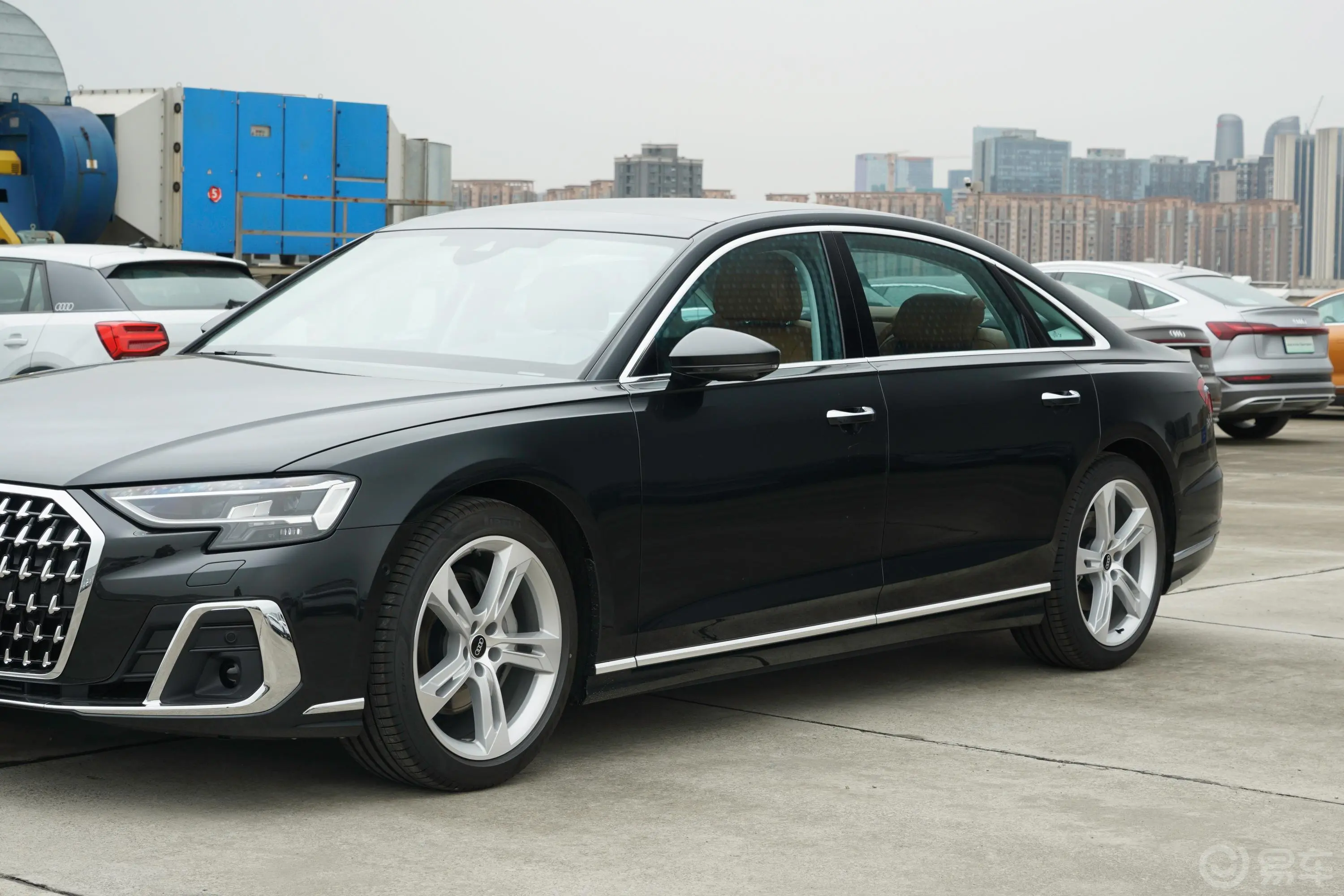 奥迪A8改款 A8L 50 TFSI quattro 臻选型外观细节