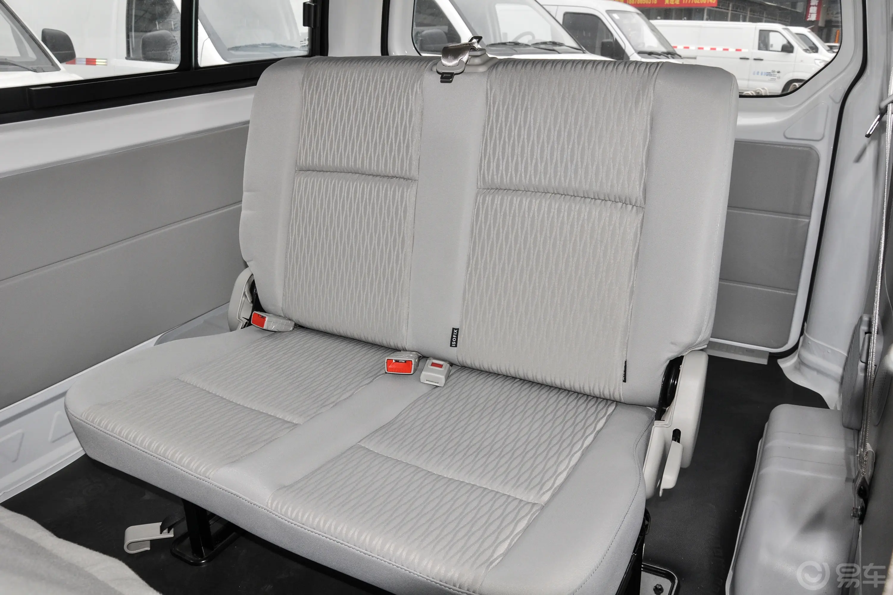 金杯新海狮X30L1.5L 客车超享无空调版 5/6/7座第三排座椅