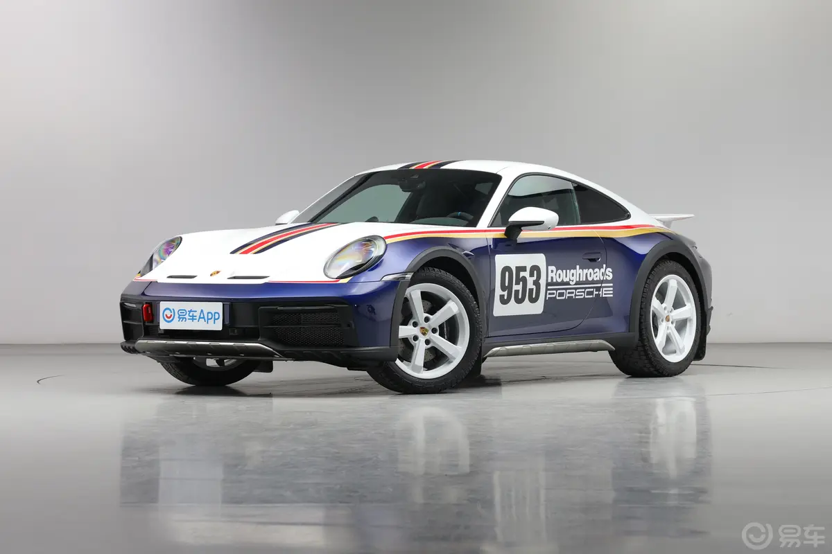 保时捷911Dakar 3.0T侧前45度车头向左水平