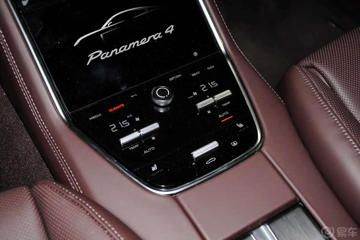 Panamera E-Hybrid改款 Panamera 4 行政加长铂金版 2.9T后排功能