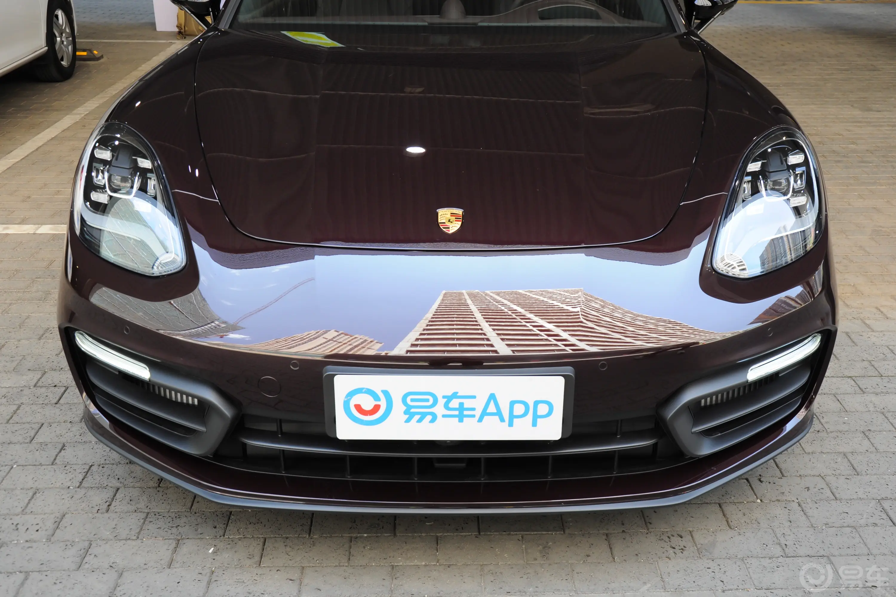 Panamera E-Hybrid改款 Panamera 4 行政加长铂金版 2.9T外观细节