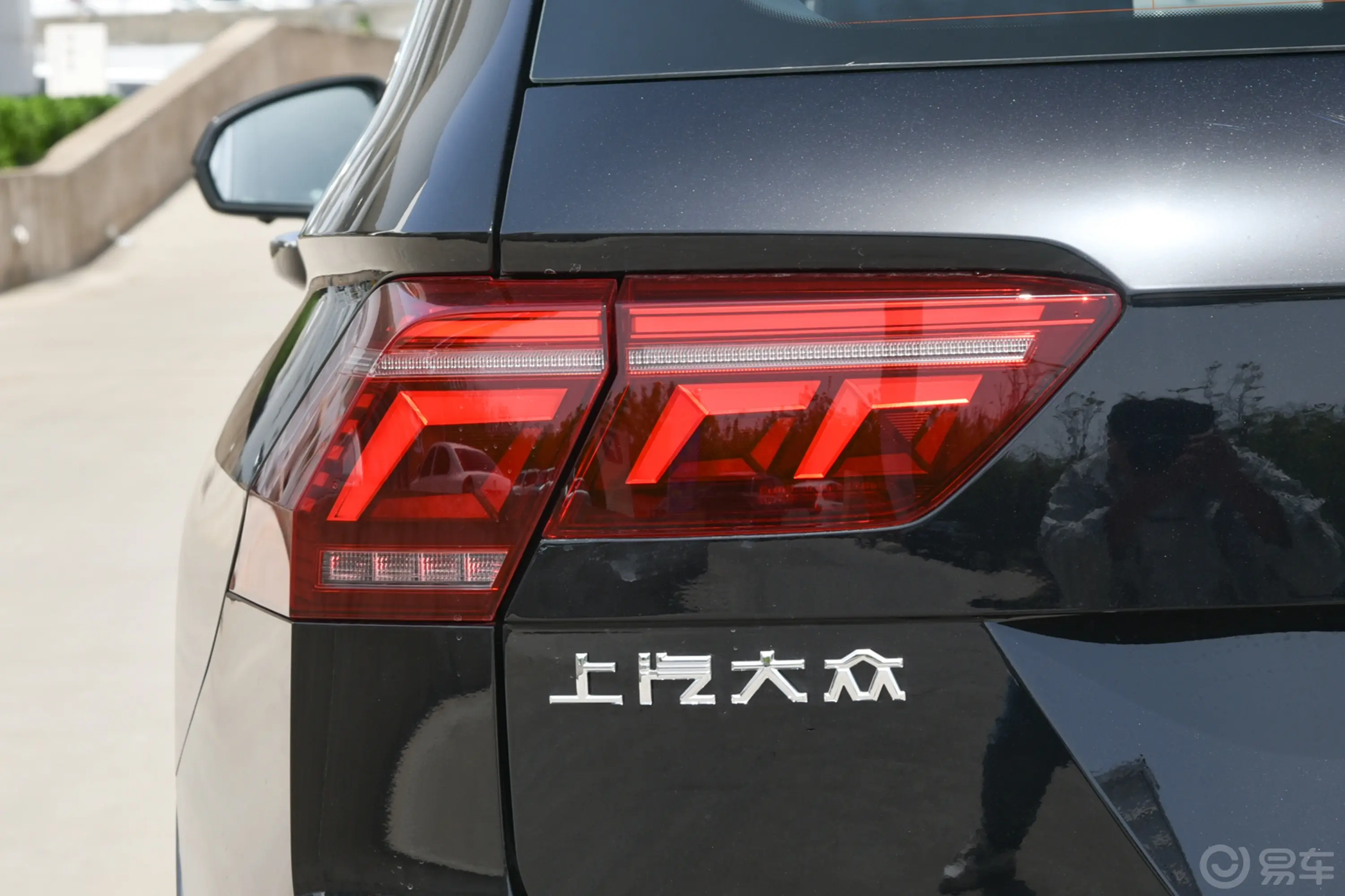 途观L改款 330TSI 两驱R-Line旗舰版 5座外观灯组