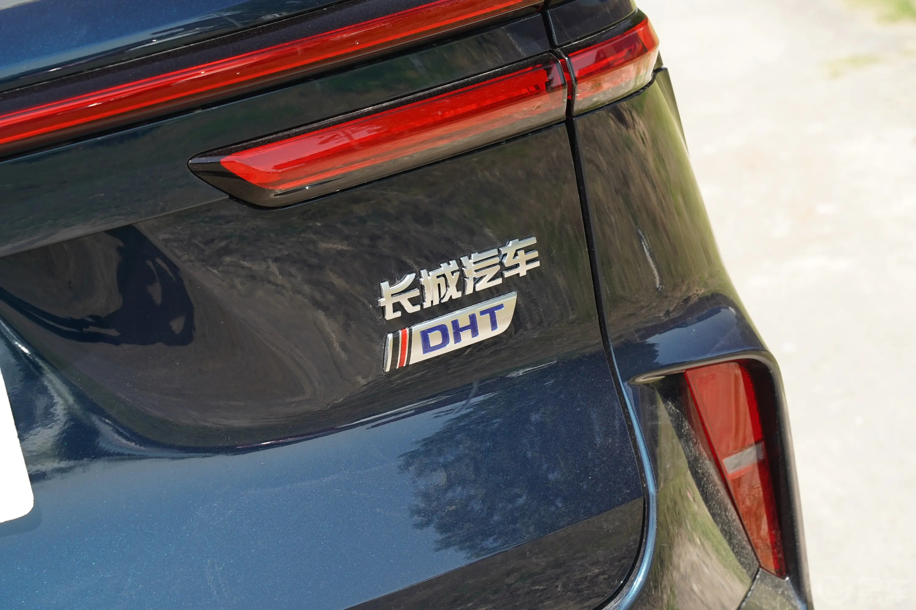 摩卡PHEV1.5T 215km 两驱长续航版外观细节