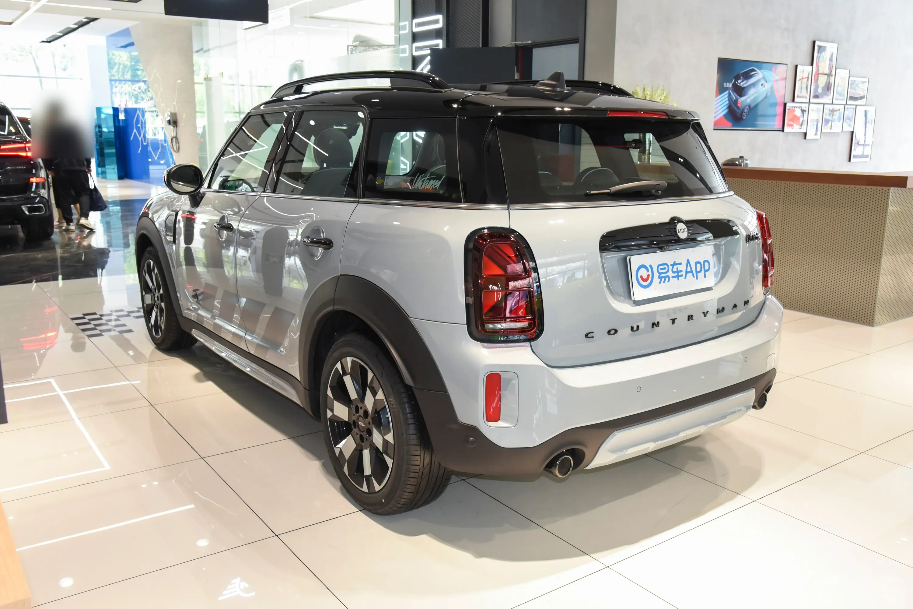 MINI COUNTRYMAN改款 2.0T COOPER S ALL4 不羁特别版侧后45度车头向左水平