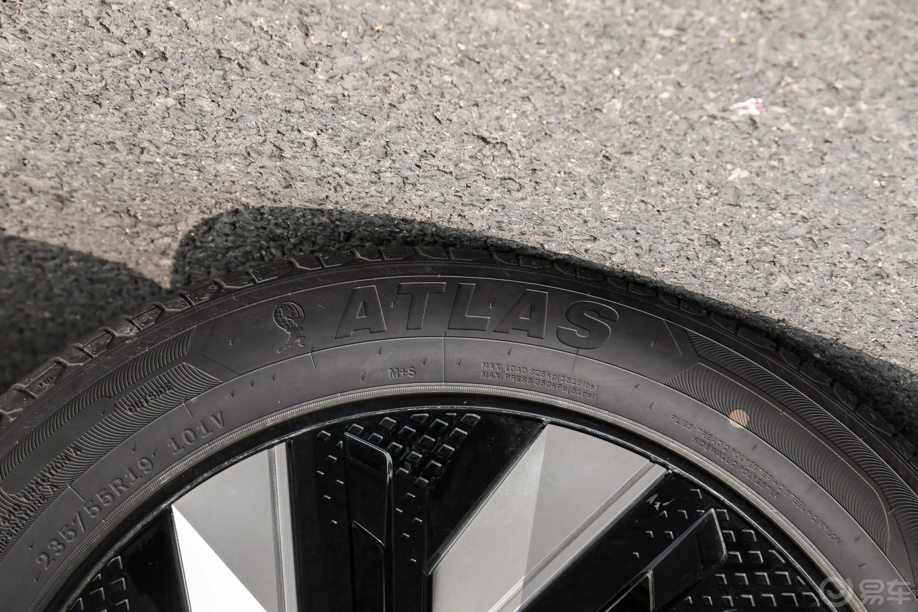 启辰大V DD-i超混动1.5T 110km iT版动力底盘