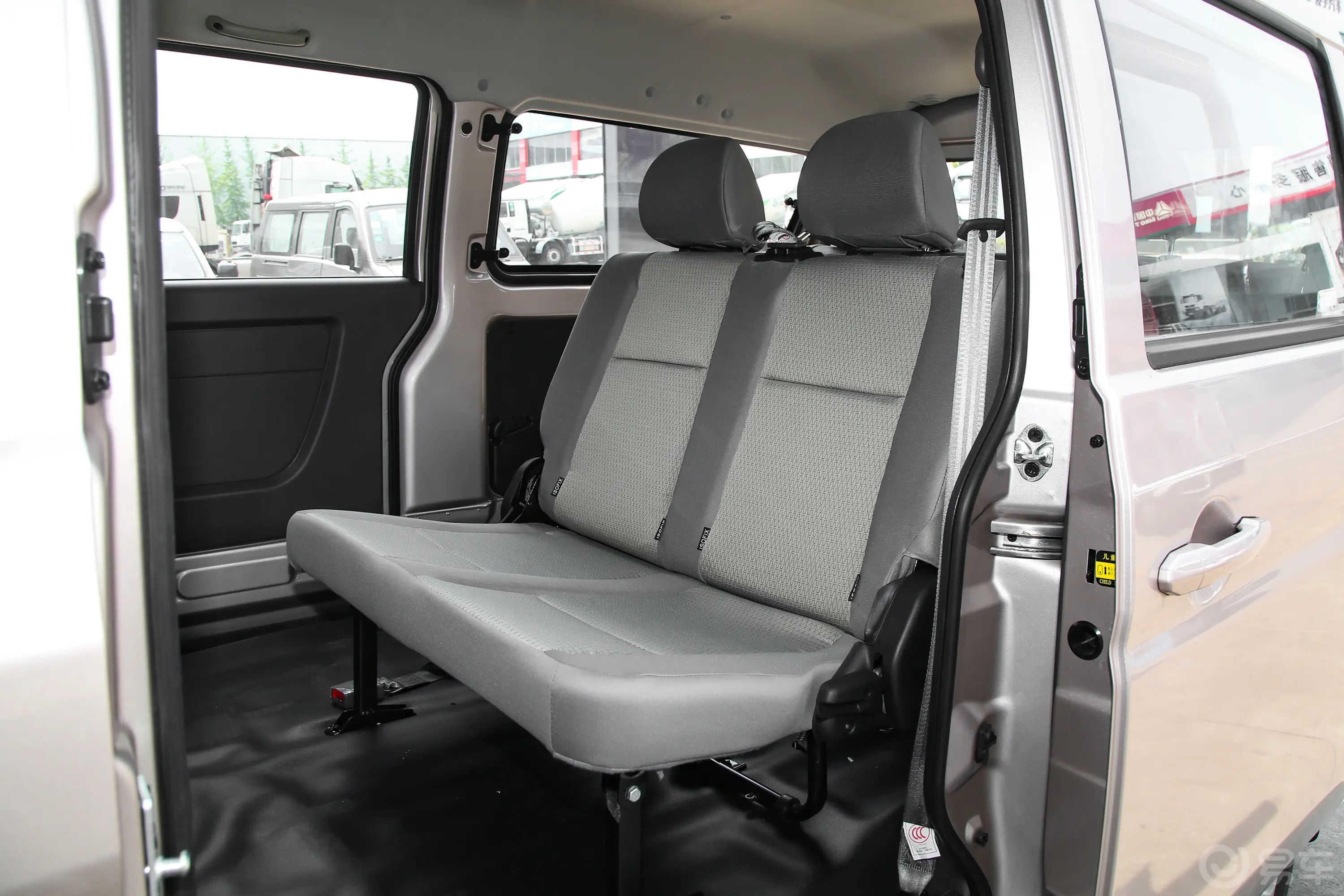 金杯小海狮X301.5L 客车财富型无空调版 5/6/7座 CNG后排座椅