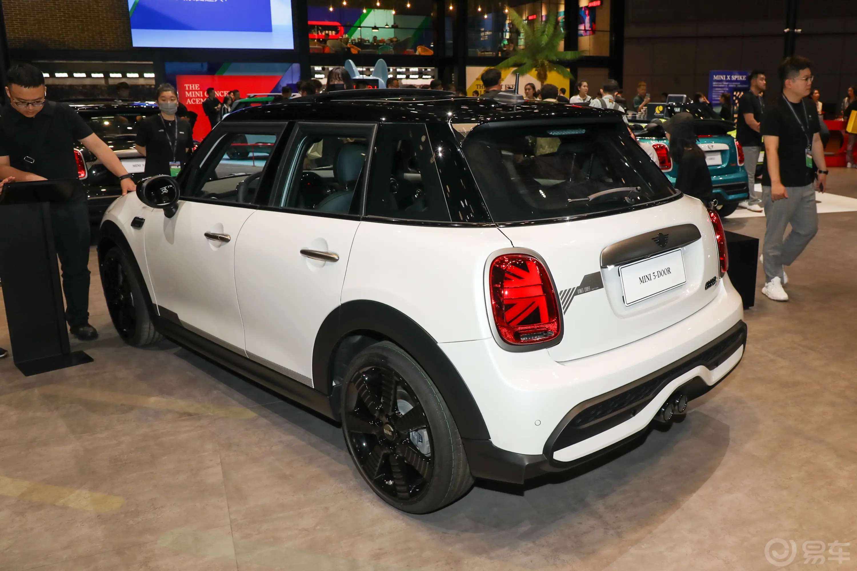 MINI2.0T COOPER S 国王十字特别版 五门版