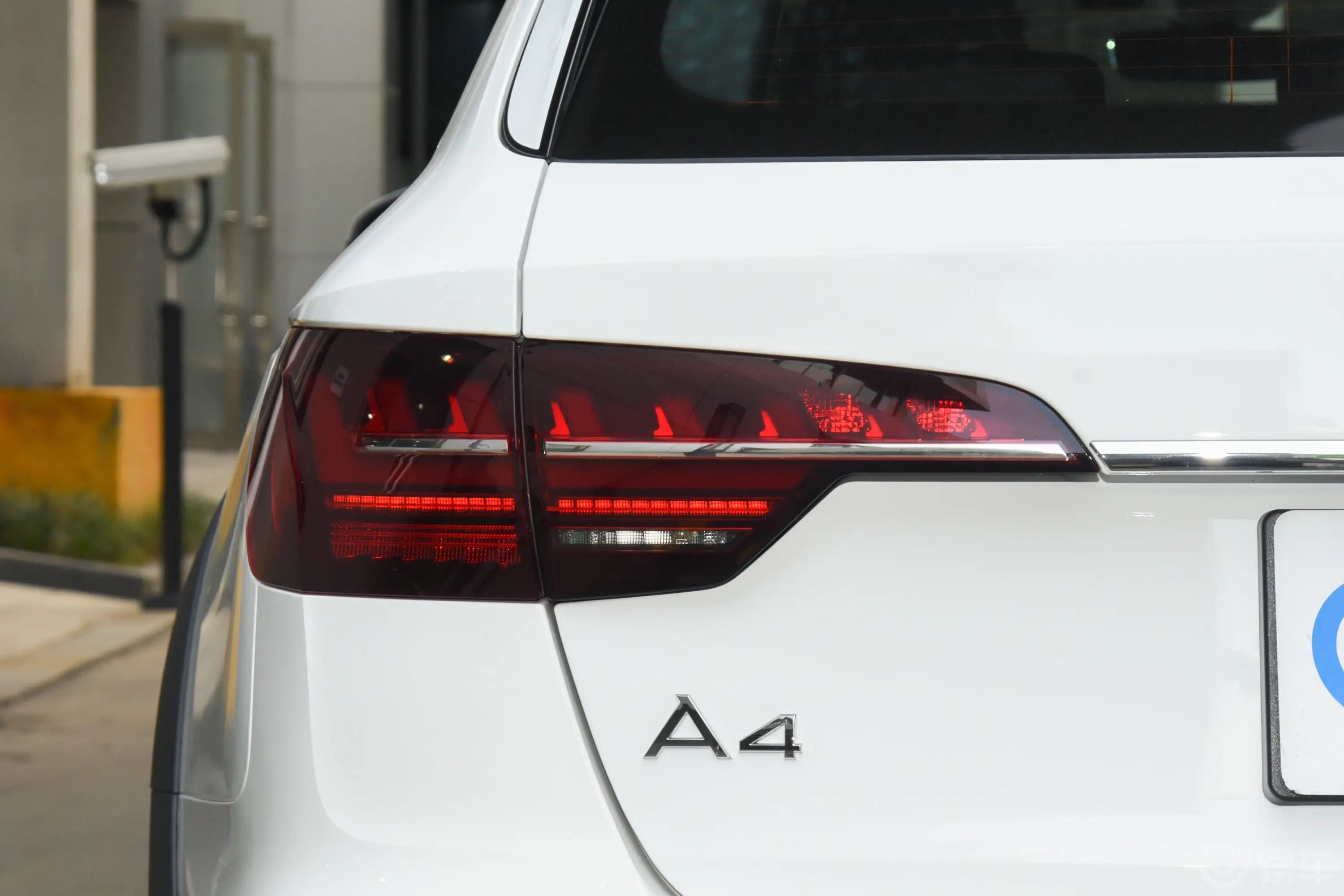 奥迪A4(进口)allroad quattro外观灯组