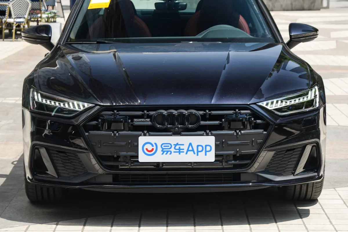 奥迪A7L45 TFSI quattro S-line 黑武士版外观细节