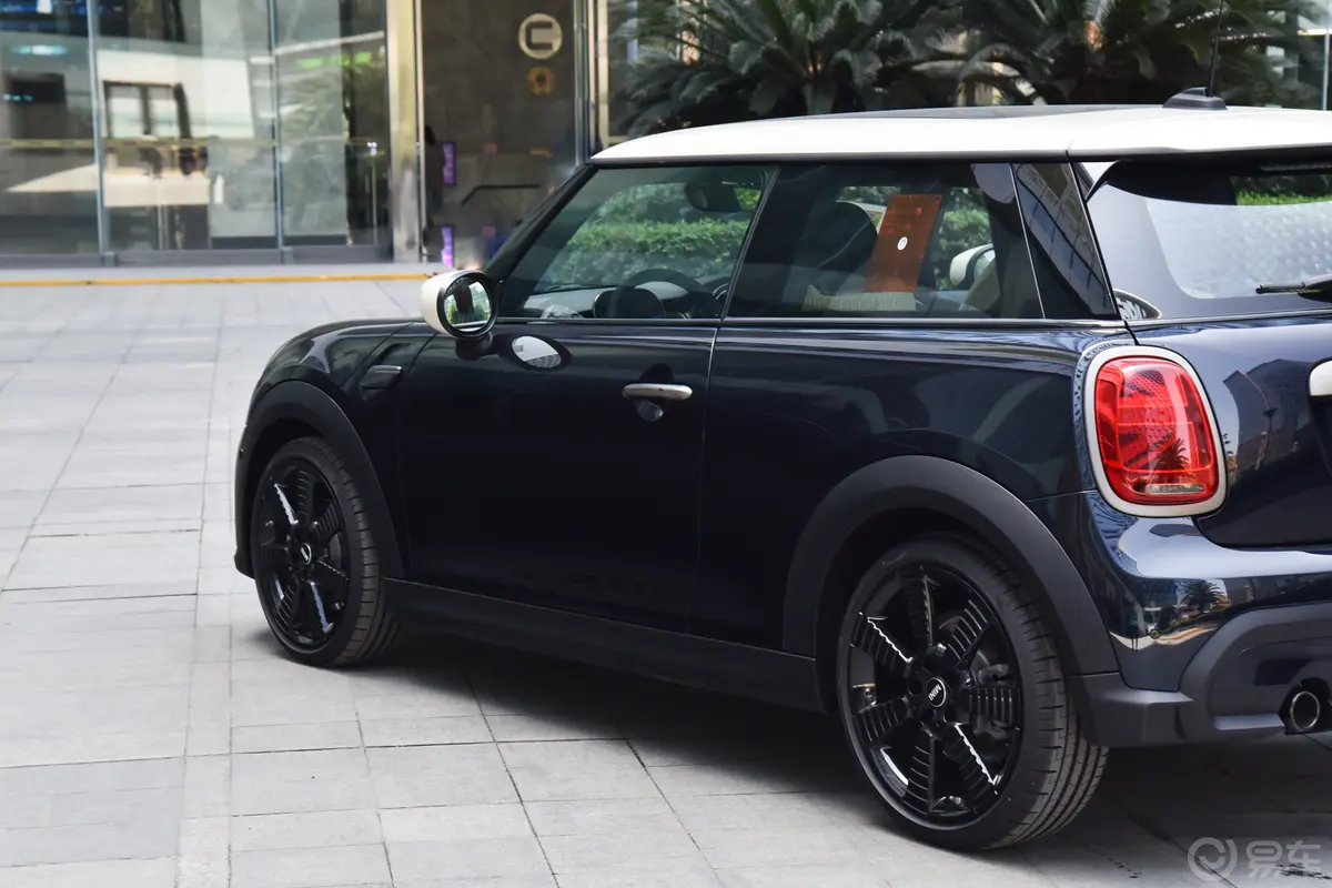 MINI1.5T COOPER 执迷版外观细节