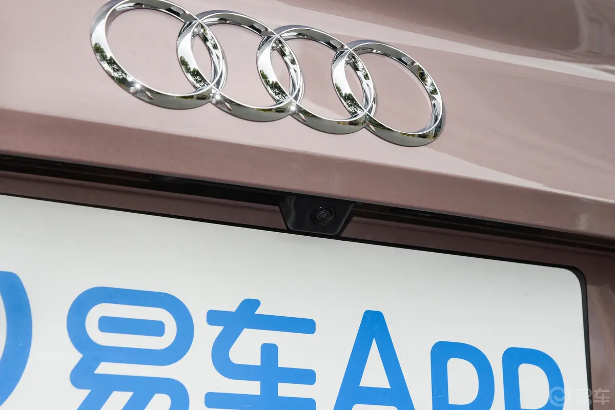 奥迪A5Coupe 40 TFSI 时尚动感型外观细节