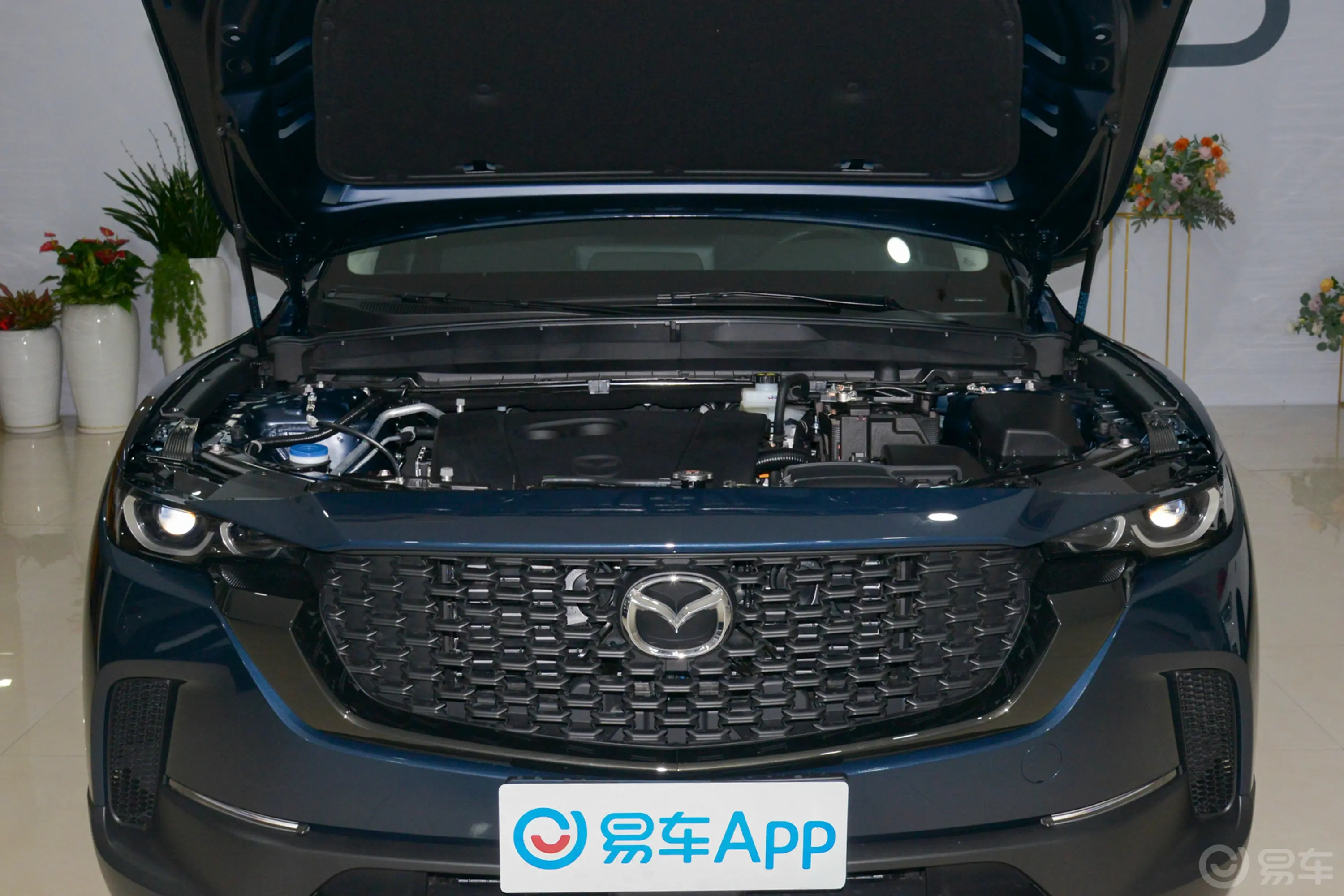 马自达CX-50 行也2.0L 驭行版发动机舱整体