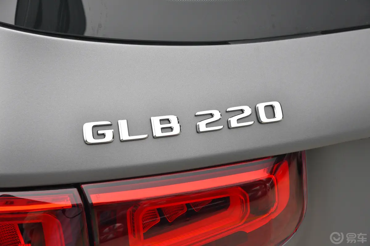 奔驰GLBGLB 220 动感型外观细节