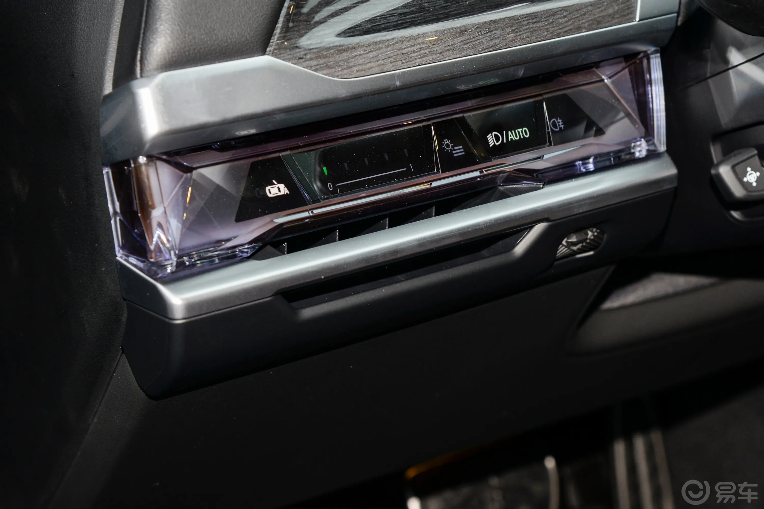 宝马i7eDrive50L 尊享型 M运动套装主驾驶位