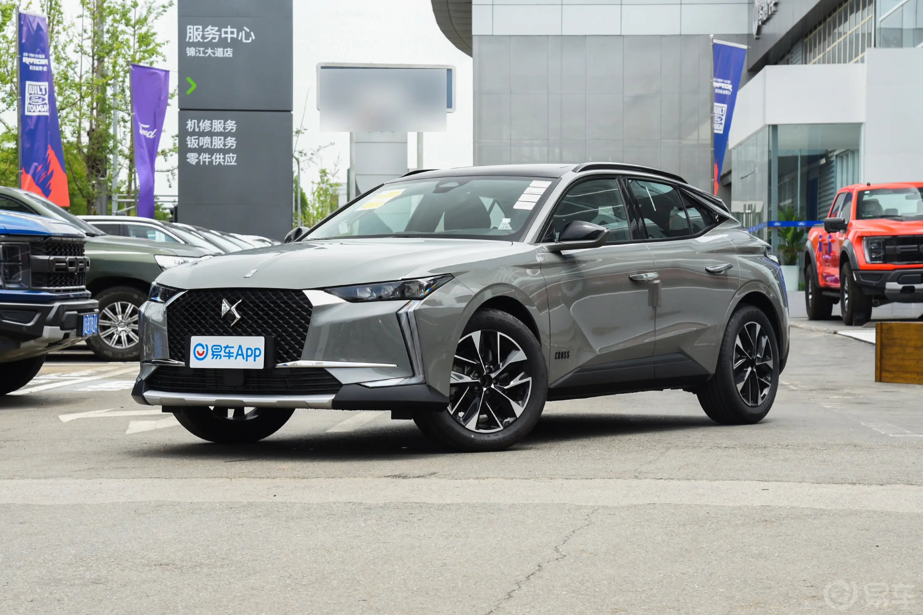 DS 41.6T 夏乐宫CROSS版侧前45度车头向左水平