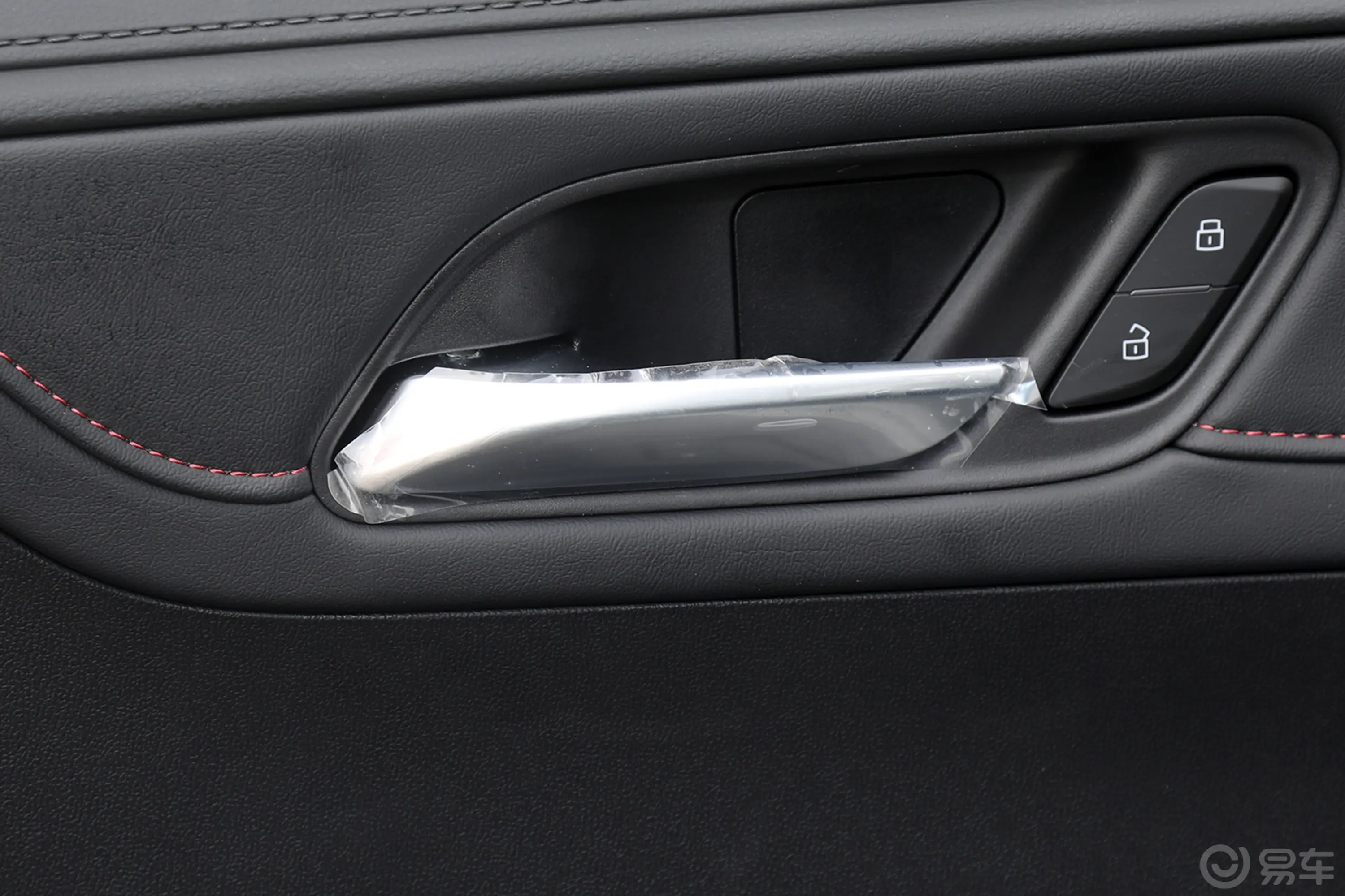 荣威i51.5L 手动优越版车窗调节整体