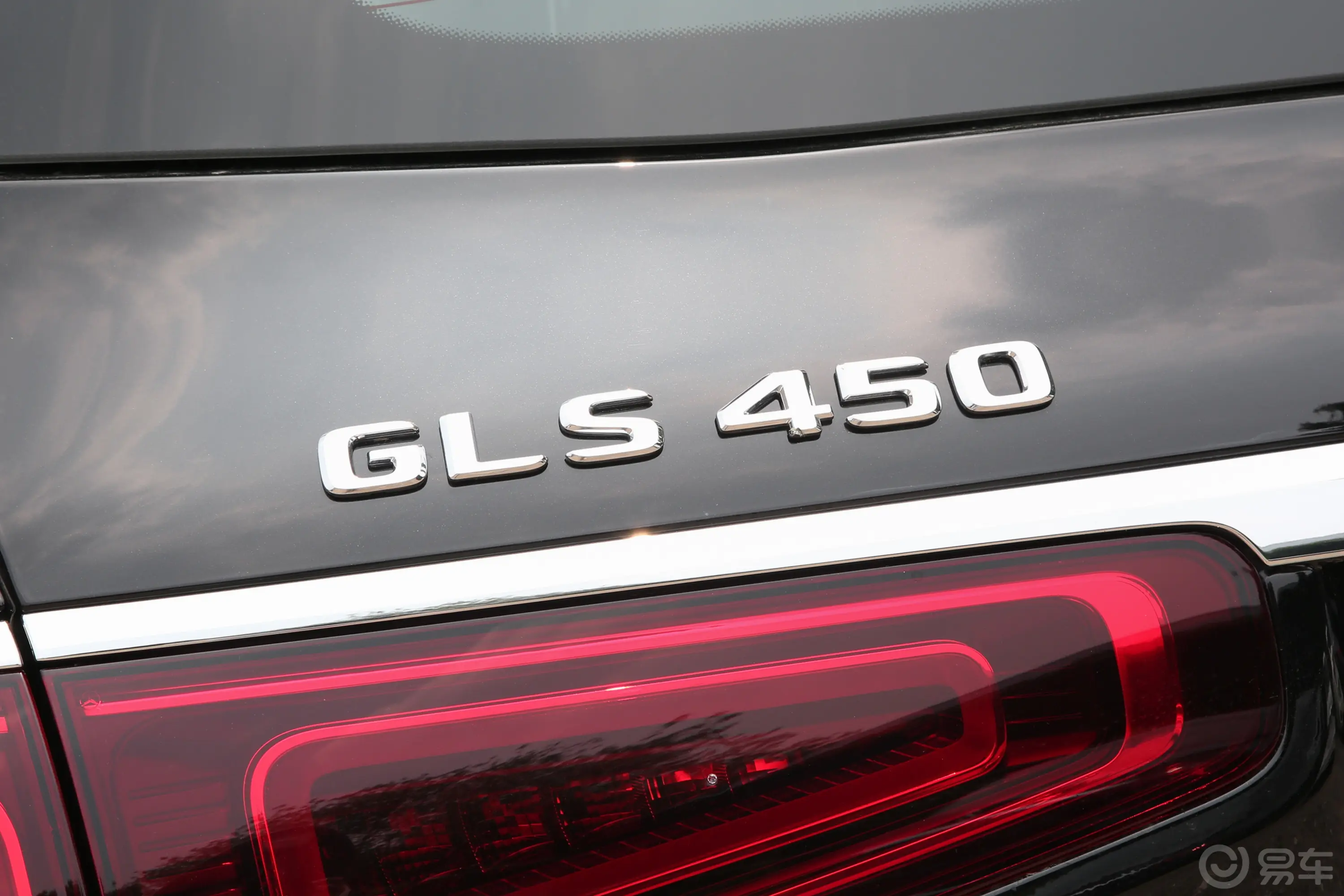 奔驰GLS改款二 GLS 450 4MATIC 豪华型外观细节