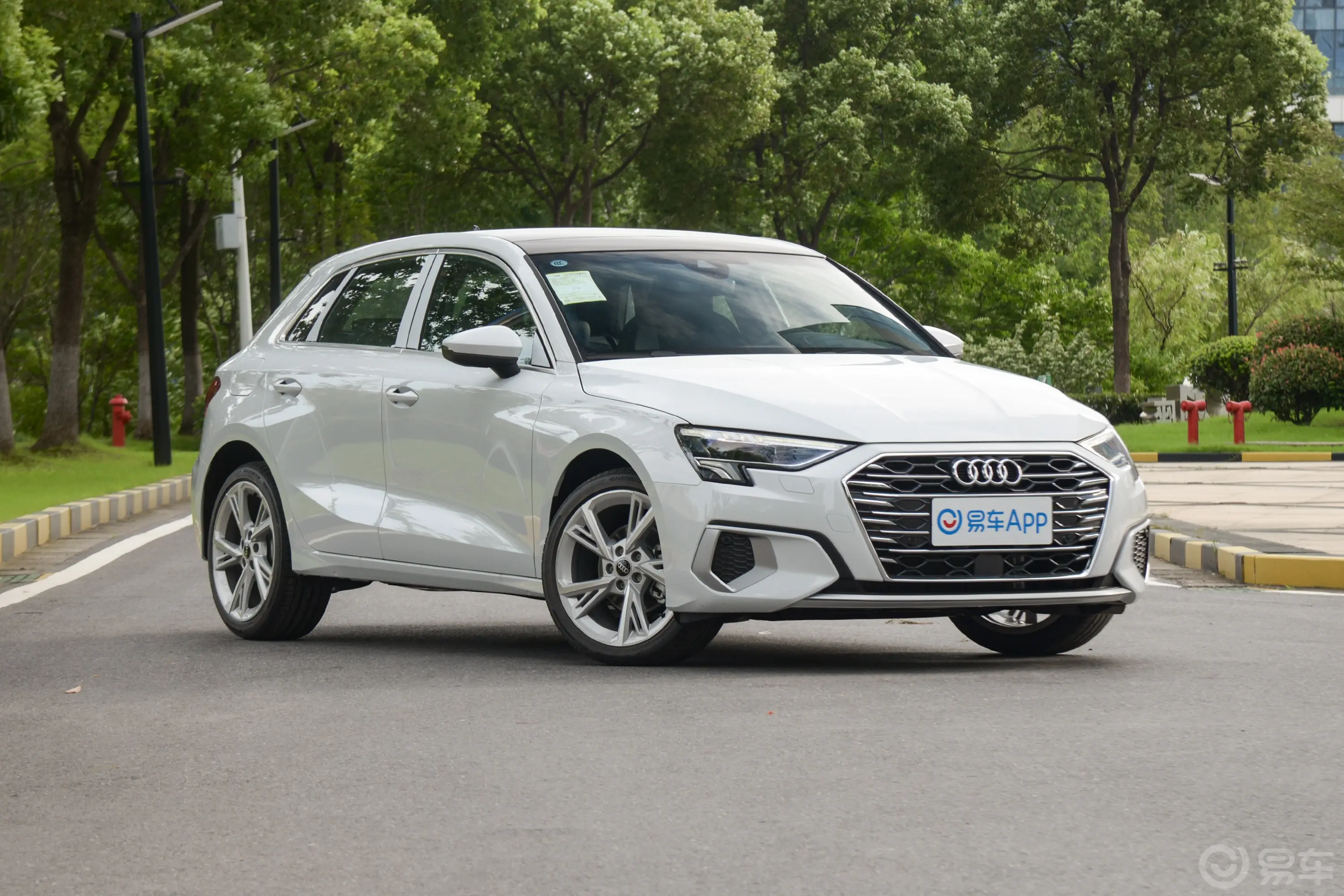 奥迪A3改款 Sportback 35 TFSI 时尚致雅型动力底盘