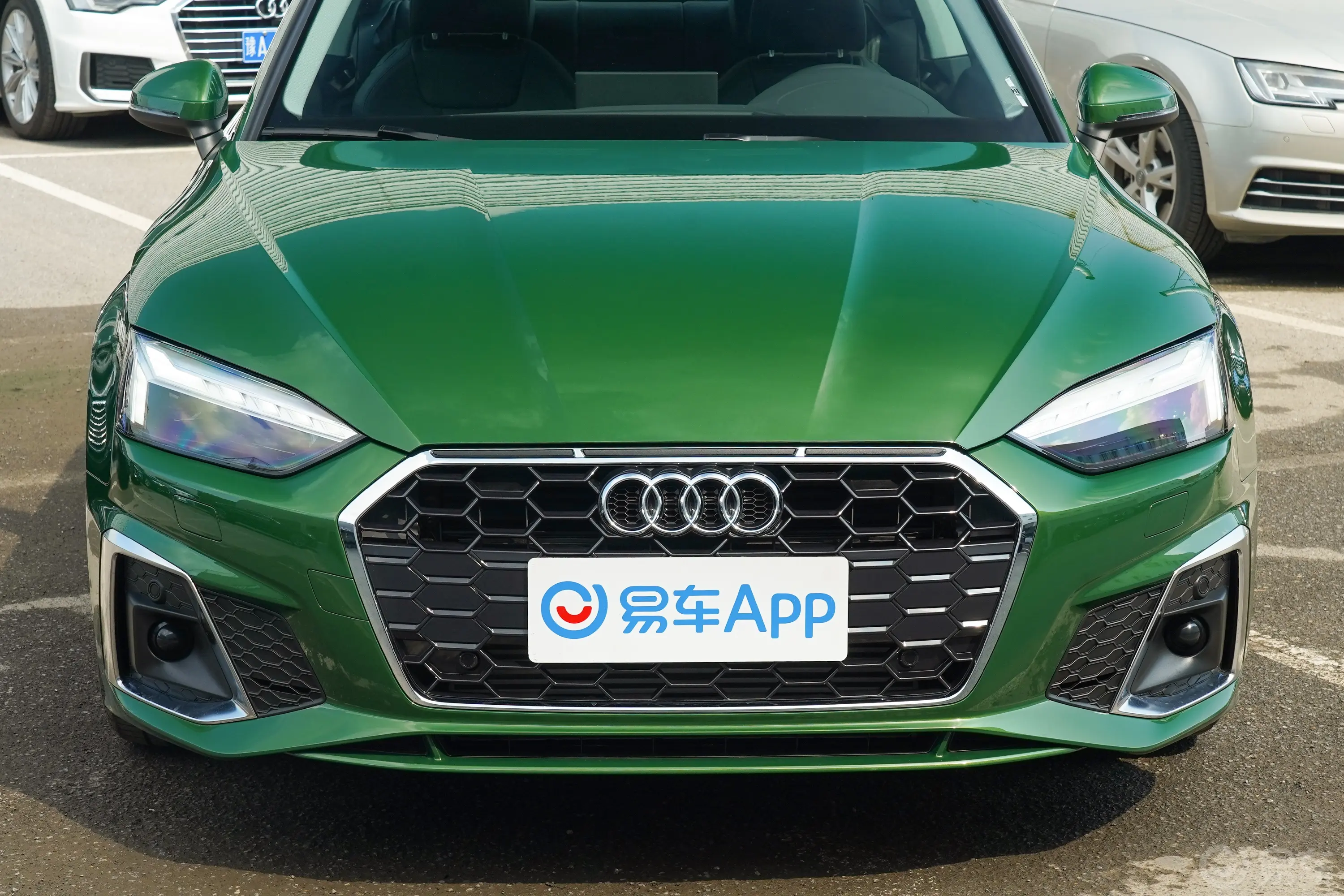 奥迪A5Coupe 40 TFSI 致臻幻彩限量版外观细节