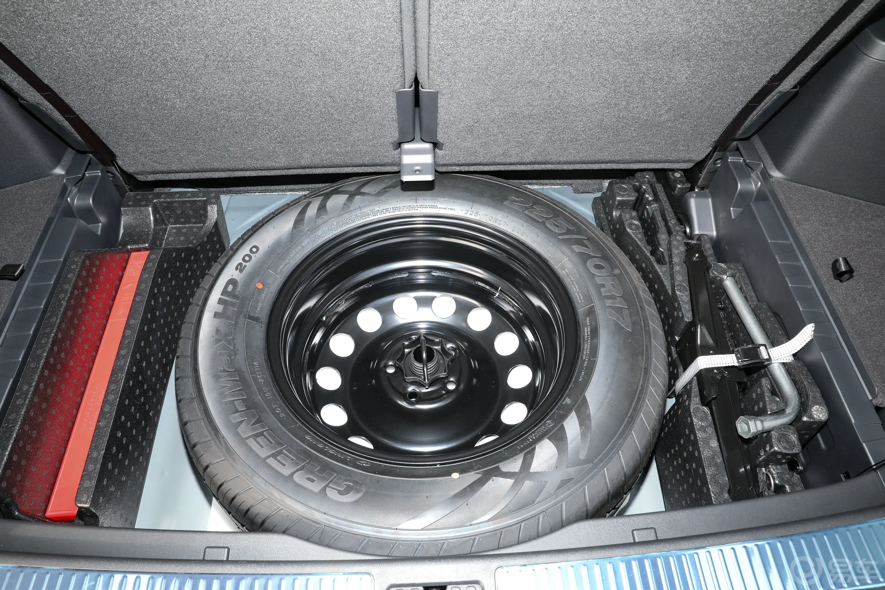 揽境改款 380TSI 四驱豪华佳境版Pro 7座备胎